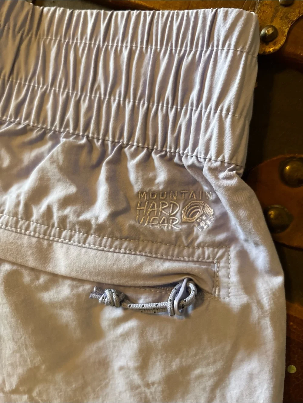 Mountain Hardwear elastic waistband